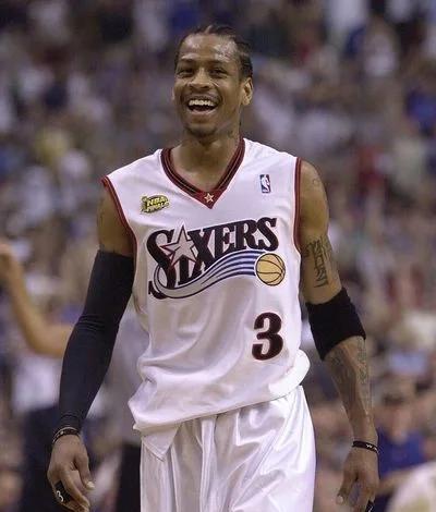 中国女足出战英格兰女足名单：王霜、吴海燕领衔，张琳艳在列（中国女足对阵英格兰名单公布：王霜、吴海燕领衔，张琳艳入选）