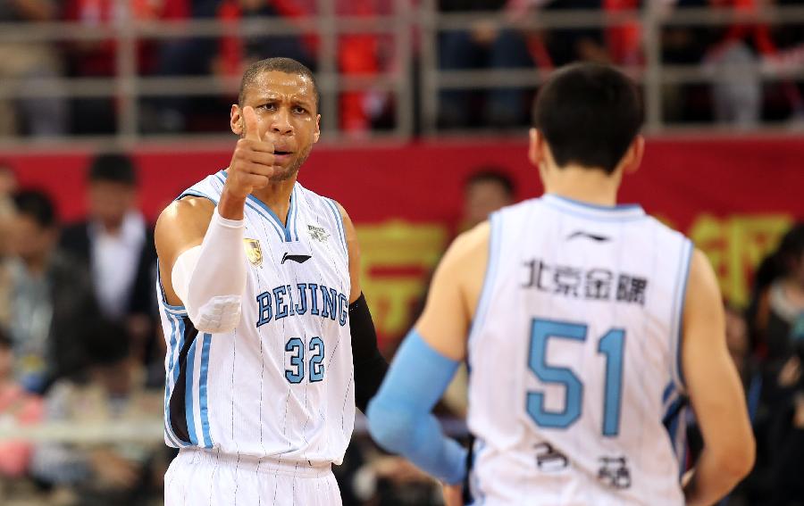 战巴萨独造3球，福布斯：梦想成真，很高兴能打出这样的表现（对阵巴萨独造三球，福布斯：梦想成真，很开心踢出这样的表现）