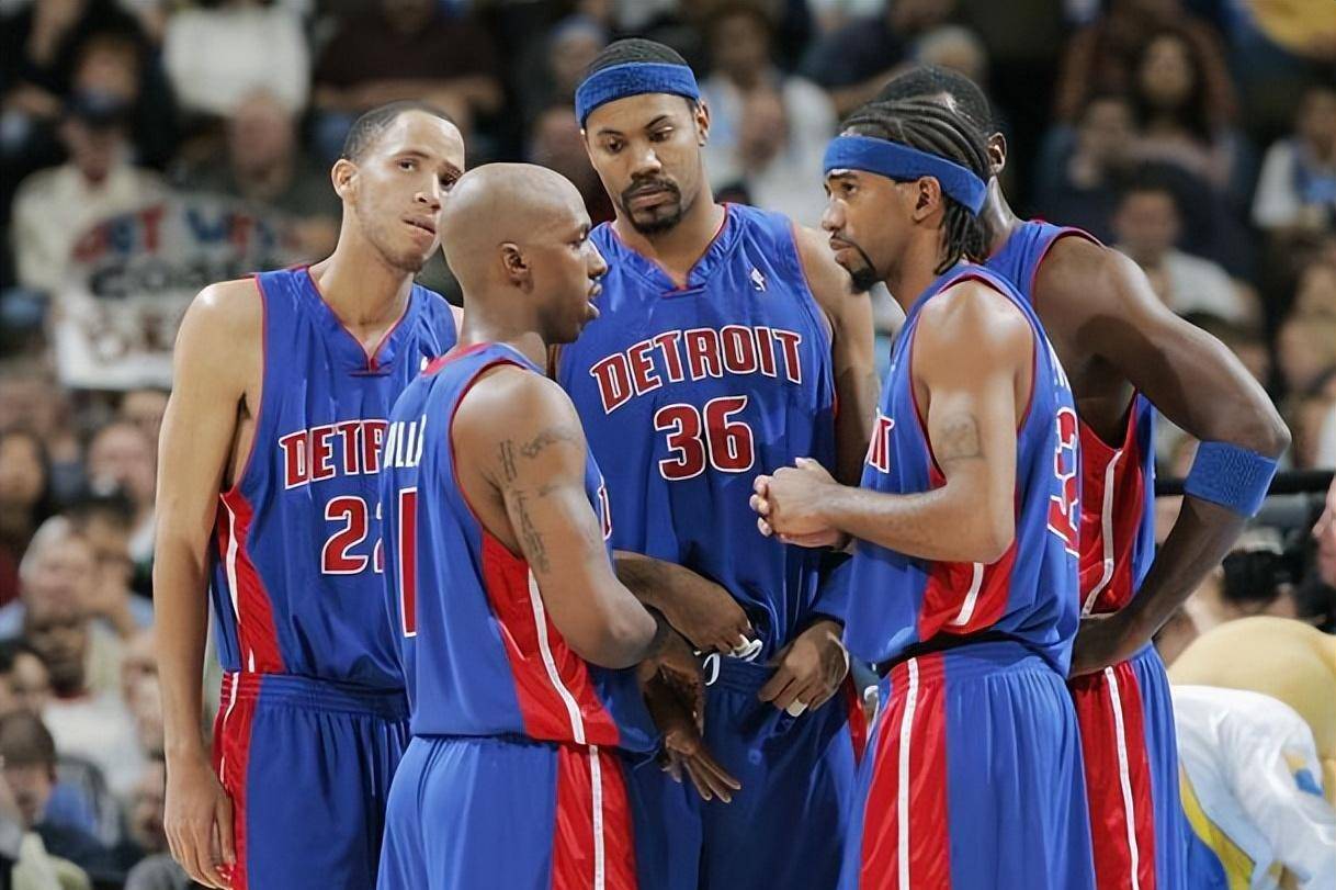 雷速X咪咕英超截图预测：利物浦迎战桑德兰，预测比分赢好礼（雷速X咪咕英超截图竞猜：利物浦对阵桑德兰，猜比分赢好礼）